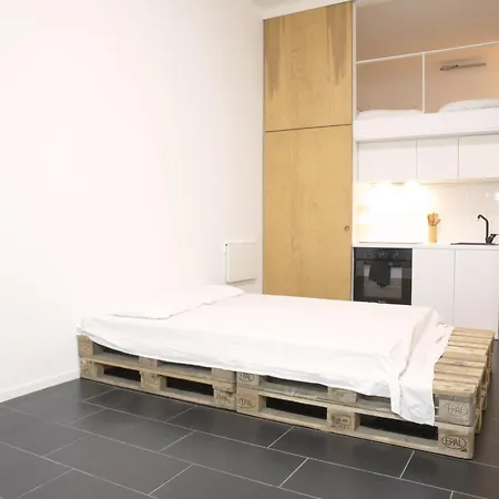 Appartamento-studio Con Cortile * トラーパニ